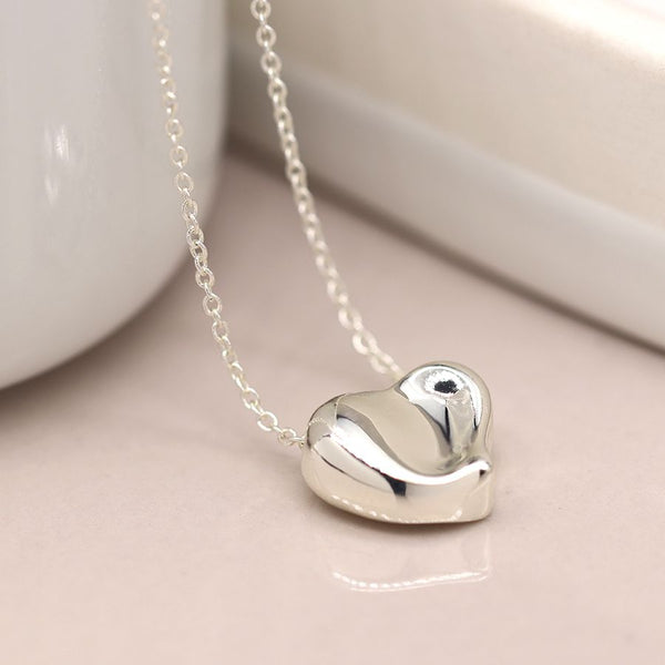 04054 Silver Plated Wavy Heart Necklace By Pom