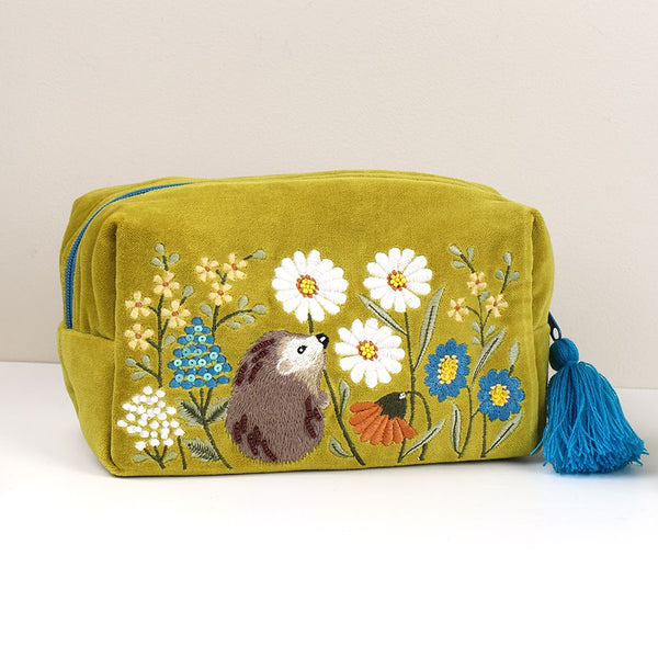 81570 Autumn Chartreuse Velvet Make Up Bag By Pom