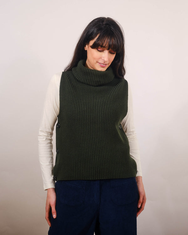 Monaco Side Button Tank in Dark Green