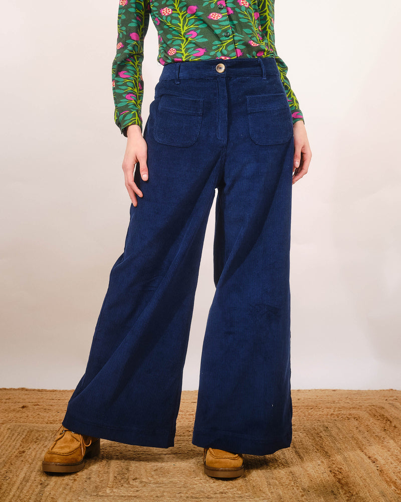 Ross Trousers in Navy Jumbo Cord