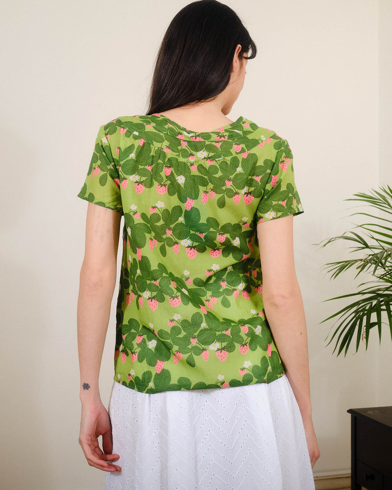 Sabrina Top in Strawberry Picking Print